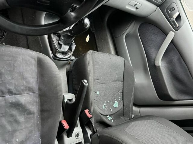 Серый Шкода Октавия, объемом двигателя 1.6 л и пробегом 300 тыс. км за 850 $, фото 20 на Automoto.ua