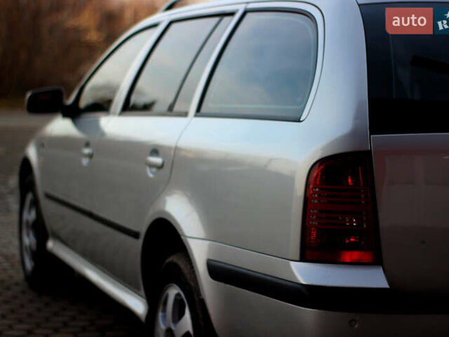Серый Шкода Октавия, объемом двигателя 1.98 л и пробегом 317 тыс. км за 4000 $, фото 17 на Automoto.ua