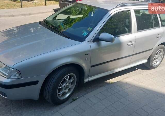 Серый Шкода Октавия, объемом двигателя 1.6 л и пробегом 250 тыс. км за 3100 $, фото 24 на Automoto.ua