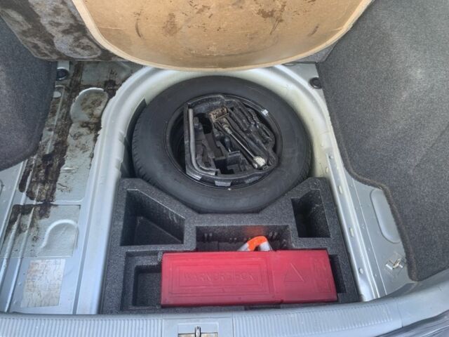 Серый Шкода Октавия, объемом двигателя 1.6 л и пробегом 264 тыс. км за 3900 $, фото 5 на Automoto.ua