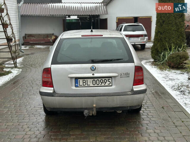 Сірий Шкода Октавія, об'ємом двигуна 1.9 л та пробігом 363 тис. км за 1750 $, фото 4 на Automoto.ua