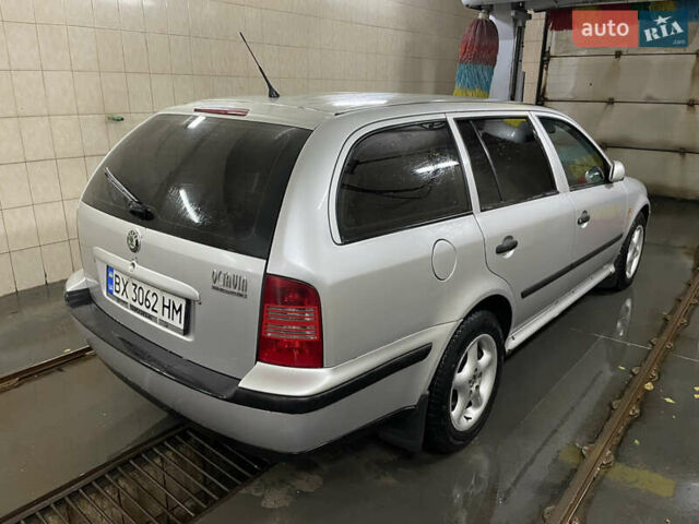 Сірий Шкода Октавія, об'ємом двигуна 1.9 л та пробігом 450 тис. км за 3200 $, фото 1 на Automoto.ua