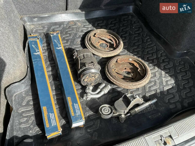 Сірий Шкода Октавія, об'ємом двигуна 1.9 л та пробігом 450 тис. км за 3200 $, фото 13 на Automoto.ua
