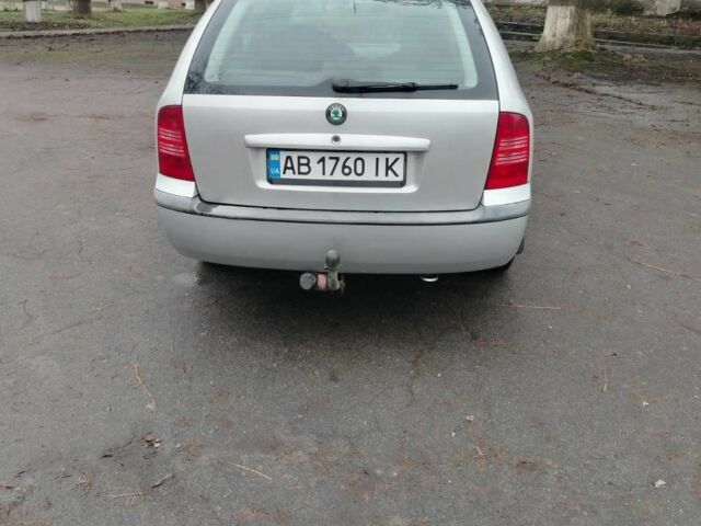 Сірий Шкода Октавія, об'ємом двигуна 1.6 л та пробігом 300 тис. км за 4500 $, фото 1 на Automoto.ua