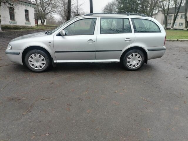 Сірий Шкода Октавія, об'ємом двигуна 1.6 л та пробігом 300 тис. км за 4500 $, фото 2 на Automoto.ua