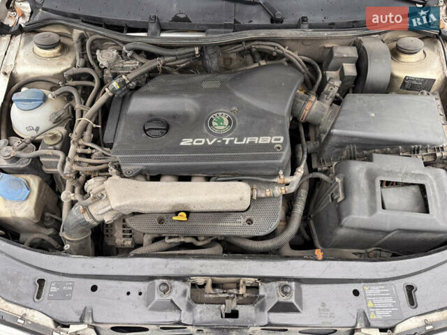 Сірий Шкода Октавія, об'ємом двигуна 1.8 л та пробігом 306 тис. км за 3900 $, фото 11 на Automoto.ua