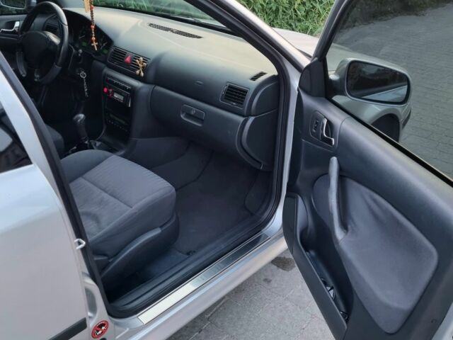 Серый Шкода Октавия, объемом двигателя 1.8 л и пробегом 207 тыс. км за 4000 $, фото 7 на Automoto.ua