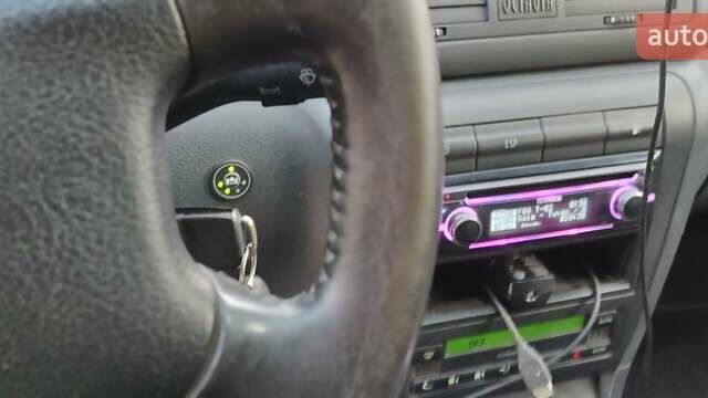 Сірий Шкода Октавія, об'ємом двигуна 1.78 л та пробігом 365 тис. км за 5200 $, фото 5 на Automoto.ua