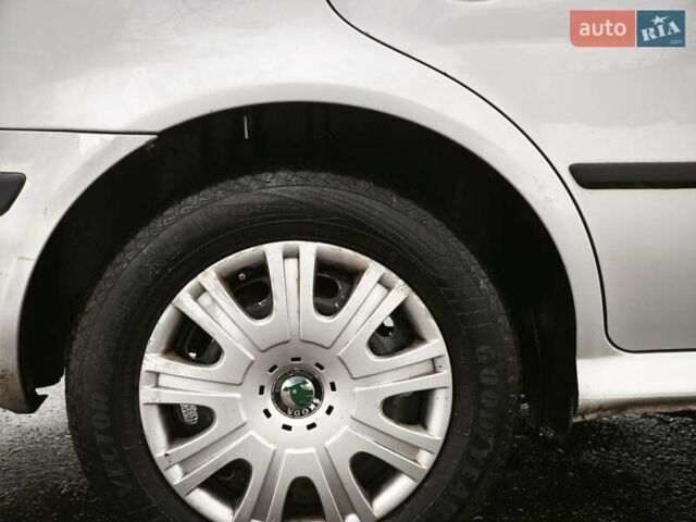 Серый Шкода Октавия, объемом двигателя 1.6 л и пробегом 279 тыс. км за 3500 $, фото 10 на Automoto.ua