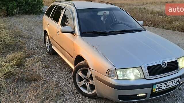 Сірий Шкода Октавія, об'ємом двигуна 1.78 л та пробігом 365 тис. км за 5200 $, фото 3 на Automoto.ua