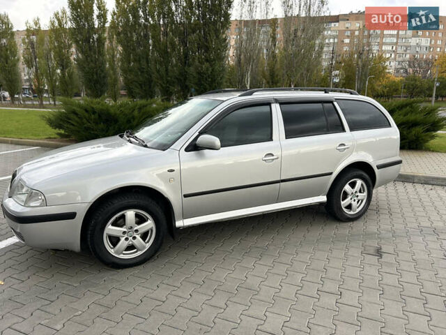 Шкода Октавия 2001 в Черкассах на Automoto.ua Серый Шкода Октавия, объемом двигателя 1.6 л и пробегом 305 тыс. км за 4650 $, фото 5 на Automoto.ua