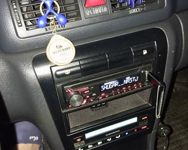 Серый Шкода Октавия, объемом двигателя 1.8 л и пробегом 286 тыс. км за 3500 $, фото 3 на Automoto.ua