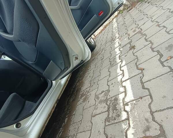 Серый Шкода Октавия, объемом двигателя 1.8 л и пробегом 258 тыс. км за 4300 $, фото 5 на Automoto.ua