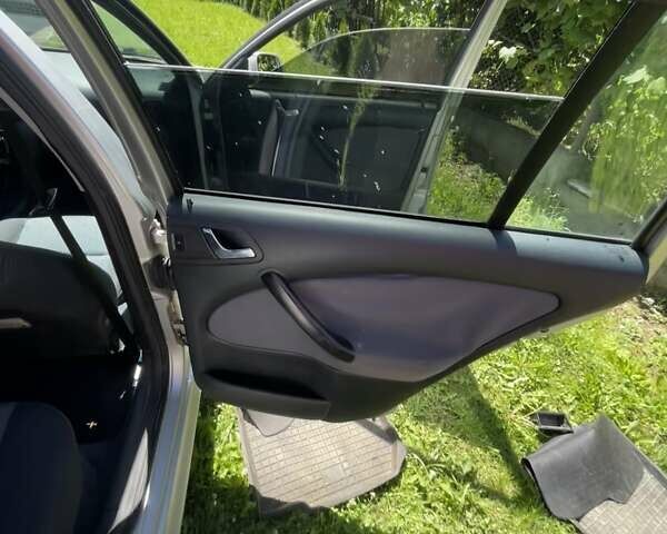Серый Шкода Октавия, объемом двигателя 1.6 л и пробегом 271 тыс. км за 3600 $, фото 21 на Automoto.ua