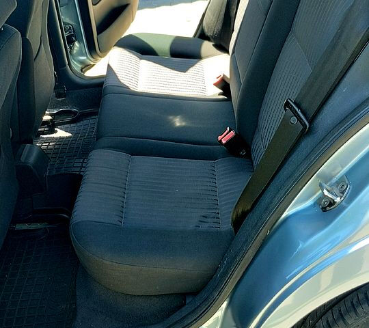 Сірий Шкода Октавія, об'ємом двигуна 1.6 л та пробігом 280 тис. км за 4800 $, фото 8 на Automoto.ua