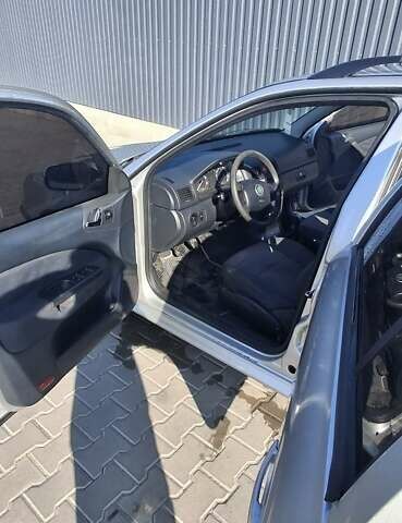 Серый Шкода Октавия, объемом двигателя 1.8 л и пробегом 260 тыс. км за 4500 $, фото 5 на Automoto.ua