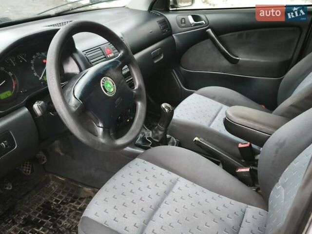 Серый Шкода Октавия, объемом двигателя 1.6 л и пробегом 279 тыс. км за 3500 $, фото 18 на Automoto.ua