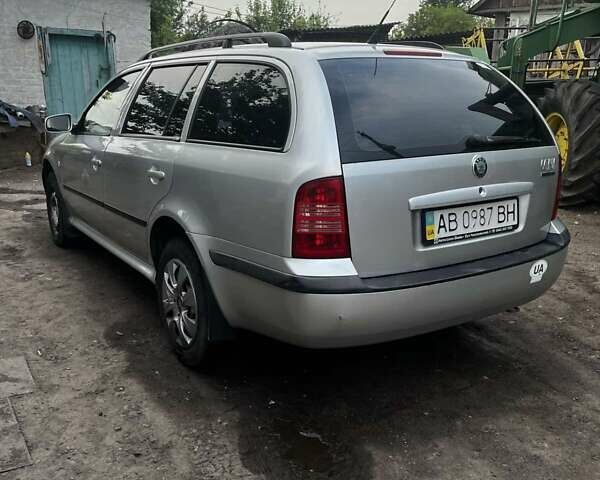 Серый Шкода Октавия, объемом двигателя 1.8 л и пробегом 286 тыс. км за 3500 $, фото 4 на Automoto.ua