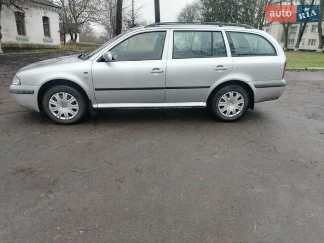 Сірий Шкода Октавія, об'ємом двигуна 1.6 л та пробігом 300 тис. км за 4400 $, фото 3 на Automoto.ua