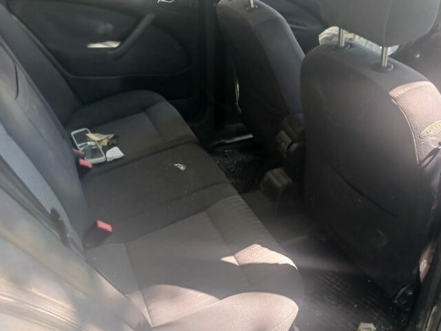 Сірий Шкода Октавія, об'ємом двигуна 1.6 л та пробігом 146 тис. км за 1200 $, фото 6 на Automoto.ua