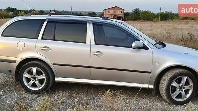 Сірий Шкода Октавія, об'ємом двигуна 1.78 л та пробігом 365 тис. км за 5200 $, фото 6 на Automoto.ua