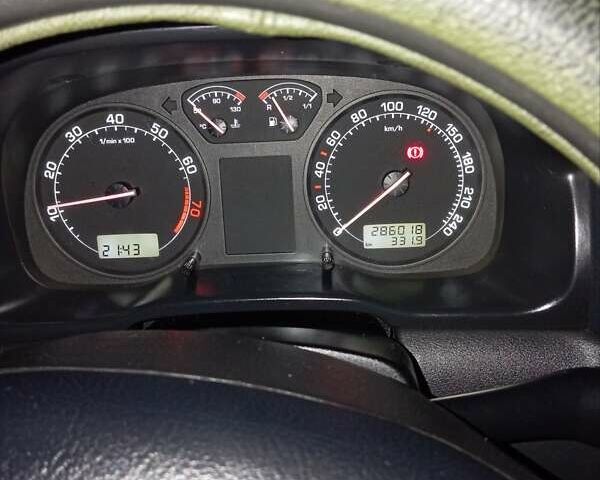 Серый Шкода Октавия, объемом двигателя 1.8 л и пробегом 286 тыс. км за 3500 $, фото 5 на Automoto.ua