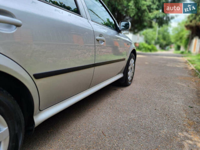 Серый Шкода Октавия, объемом двигателя 1.6 л и пробегом 232 тыс. км за 4250 $, фото 11 на Automoto.ua