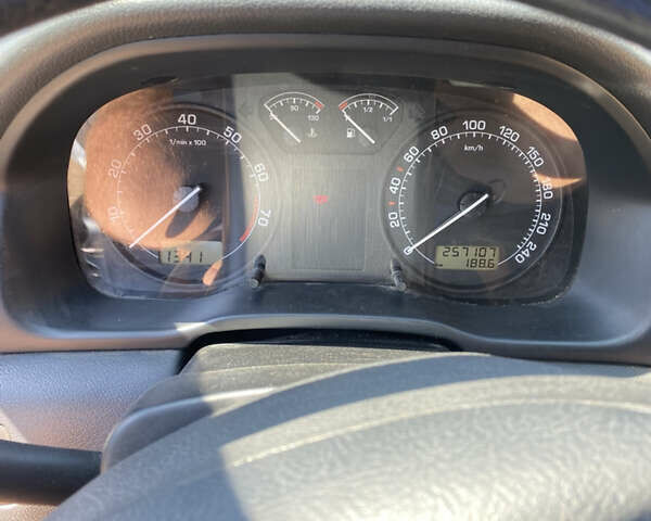Сірий Шкода Октавія, об'ємом двигуна 1.98 л та пробігом 257 тис. км за 4300 $, фото 9 на Automoto.ua