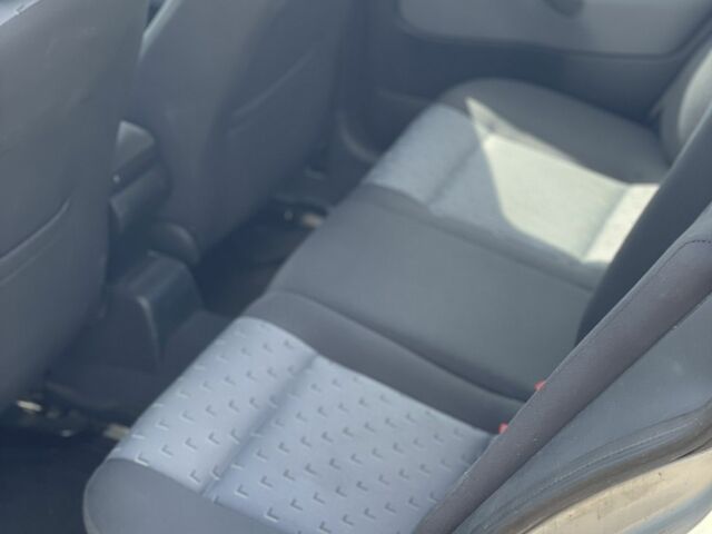 Серый Шкода Октавия, объемом двигателя 1 л и пробегом 253 тыс. км за 4401 $, фото 8 на Automoto.ua