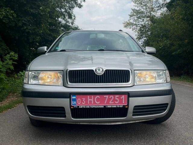 Серый Шкода Октавия, объемом двигателя 1 л и пробегом 253 тыс. км за 4401 $, фото 2 на Automoto.ua