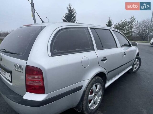 Серый Шкода Октавия, объемом двигателя 1.6 л и пробегом 300 тыс. км за 3350 $, фото 6 на Automoto.ua