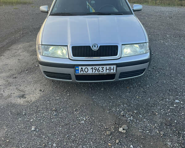 Серый Шкода Октавия, объемом двигателя 1.6 л и пробегом 309 тыс. км за 5100 $, фото 2 на Automoto.ua
