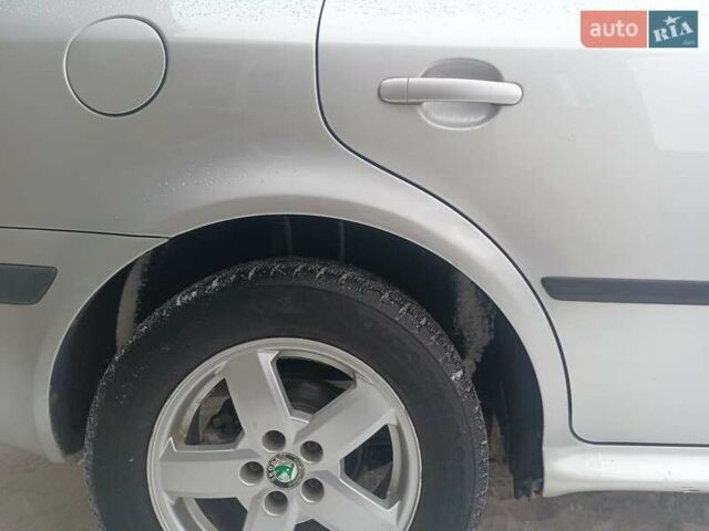 Серый Шкода Октавия, объемом двигателя 1.98 л и пробегом 250 тыс. км за 3850 $, фото 12 на Automoto.ua