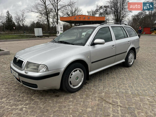 Серый Шкода Октавия, объемом двигателя 1.9 л и пробегом 280 тыс. км за 2450 $, фото 1 на Automoto.ua