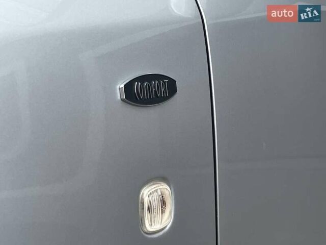 Серый Шкода Октавия, объемом двигателя 1.6 л и пробегом 174 тыс. км за 5399 $, фото 7 на Automoto.ua