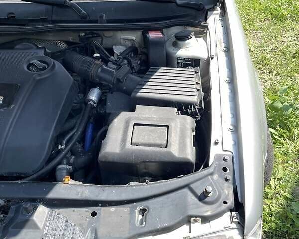 Серый Шкода Октавия, объемом двигателя 1.6 л и пробегом 350 тыс. км за 3700 $, фото 9 на Automoto.ua