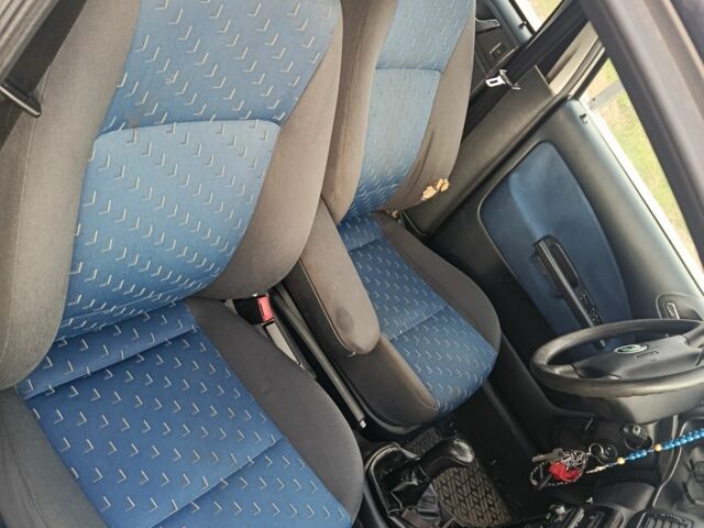 Серый Шкода Октавия, объемом двигателя 2 л и пробегом 250 тыс. км за 3000 $, фото 10 на Automoto.ua