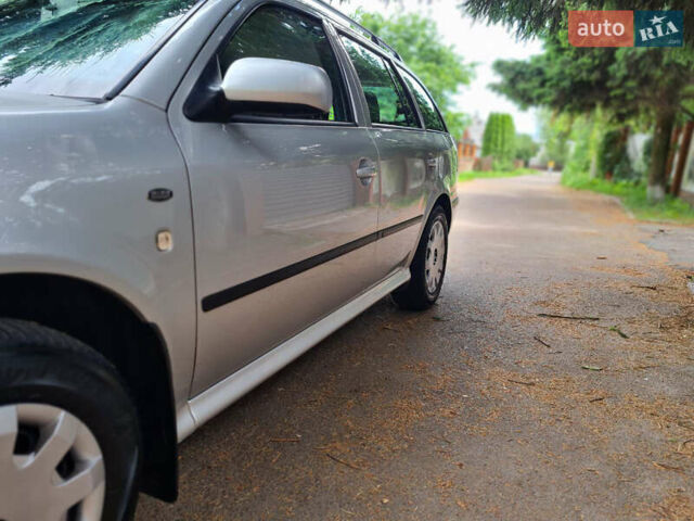 Серый Шкода Октавия, объемом двигателя 1.6 л и пробегом 232 тыс. км за 4250 $, фото 15 на Automoto.ua