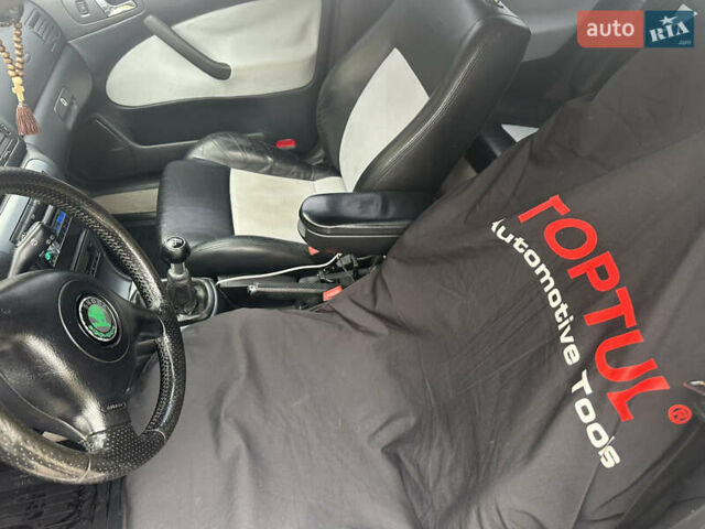 Серый Шкода Октавия, объемом двигателя 1.8 л и пробегом 175 тыс. км за 5600 $, фото 8 на Automoto.ua