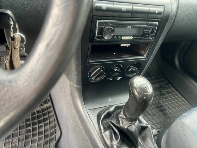 Серый Шкода Октавия, объемом двигателя 1.6 л и пробегом 278 тыс. км за 3950 $, фото 23 на Automoto.ua