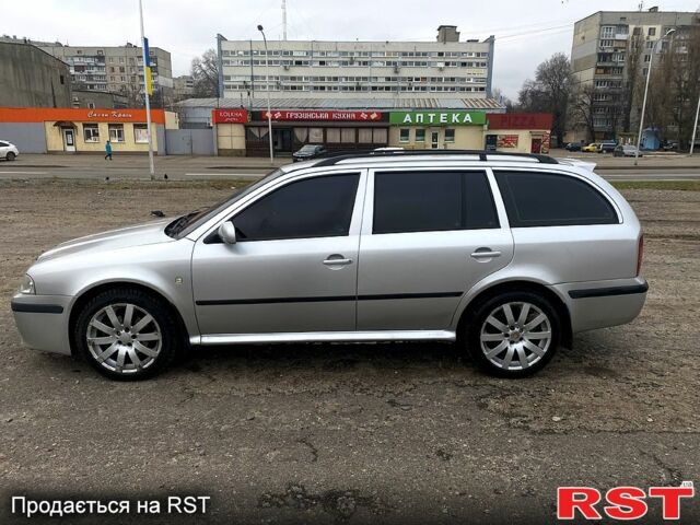 Серый Шкода Октавия, объемом двигателя 1.8 л и пробегом 233 тыс. км за 5700 $, фото 1 на Automoto.ua