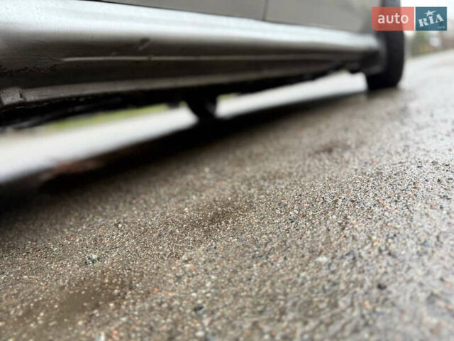 Серый Шкода Октавия, объемом двигателя 1.9 л и пробегом 300 тыс. км за 2250 $, фото 7 на Automoto.ua