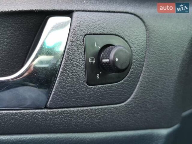 Серый Шкода Октавия, объемом двигателя 1.6 л и пробегом 236 тыс. км за 5300 $, фото 34 на Automoto.ua