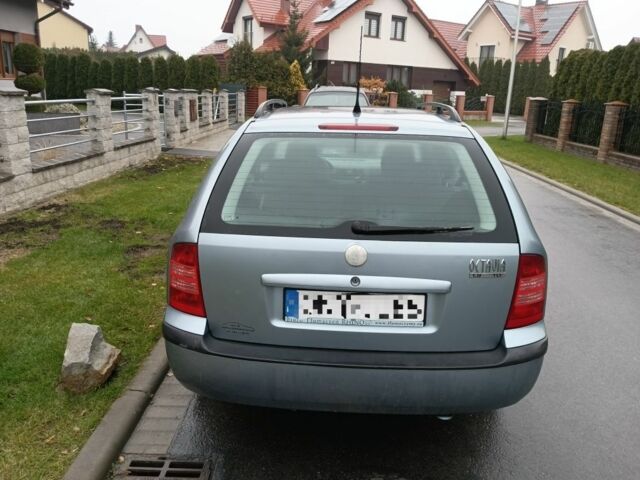 Сірий Шкода Октавія, об'ємом двигуна 0 л та пробігом 350 тис. км за 2300 $, фото 4 на Automoto.ua