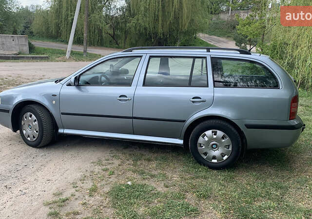 Серый Шкода Октавия, объемом двигателя 1.6 л и пробегом 285 тыс. км за 4550 $, фото 43 на Automoto.ua