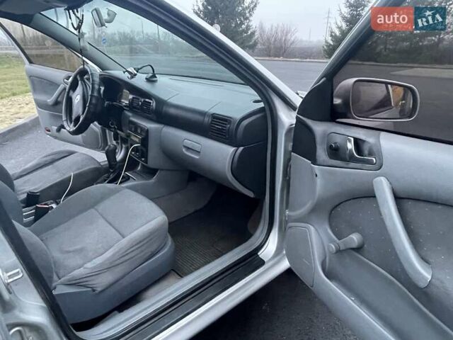 Серый Шкода Октавия, объемом двигателя 1.6 л и пробегом 300 тыс. км за 3350 $, фото 13 на Automoto.ua