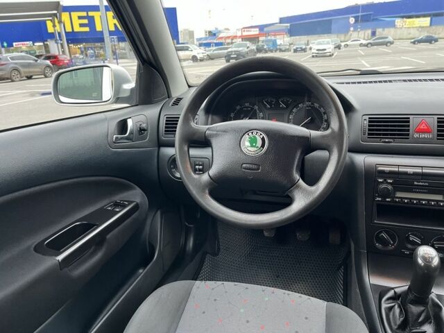 Серый Шкода Октавия, объемом двигателя 1.6 л и пробегом 236 тыс. км за 4300 $, фото 17 на Automoto.ua