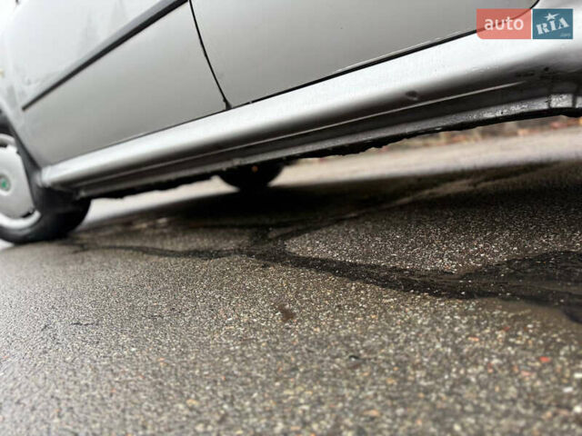 Серый Шкода Октавия, объемом двигателя 1.9 л и пробегом 300 тыс. км за 2250 $, фото 9 на Automoto.ua