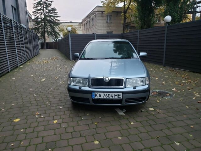 Сірий Шкода Октавія, об'ємом двигуна 2 л та пробігом 248 тис. км за 5500 $, фото 1 на Automoto.ua