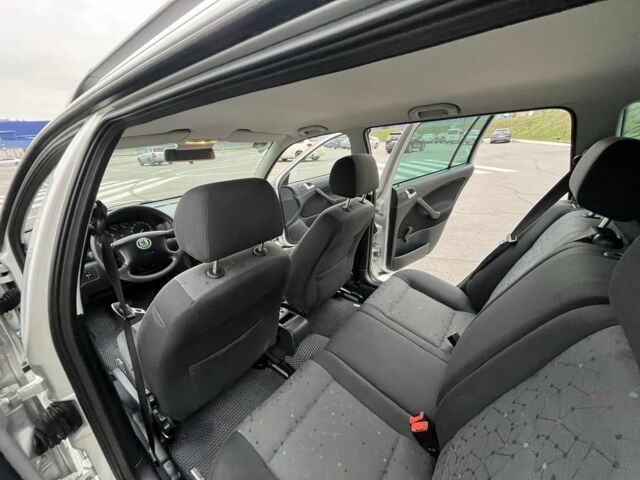 Серый Шкода Октавия, объемом двигателя 1.6 л и пробегом 236 тыс. км за 4300 $, фото 16 на Automoto.ua